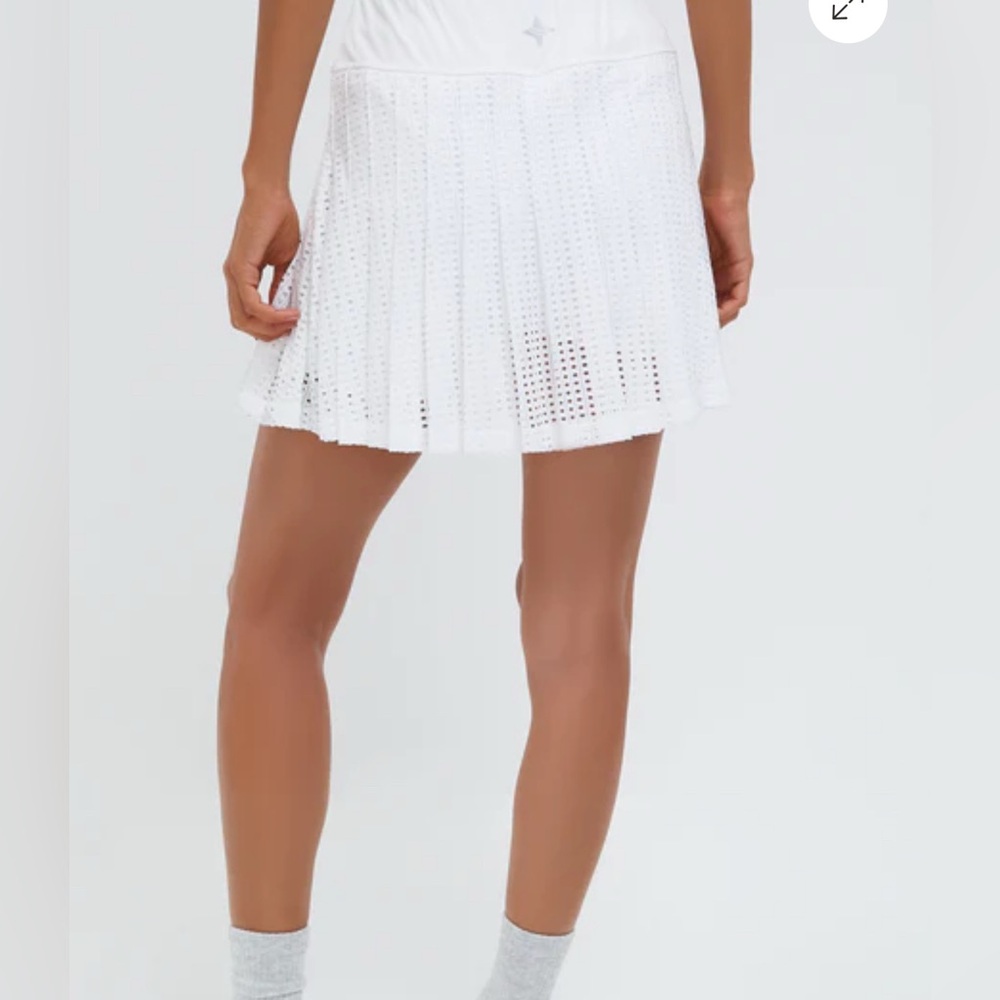 Tuckernuck White Cane 15” Williams Tennis Skort. $138 - Picture 4 of 12